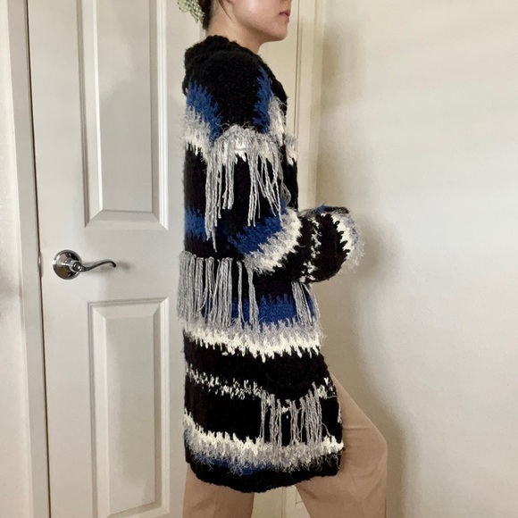 ❌SOLD❌FL&L x Knitz 💕🍋 • Crosby fringe cardigan in black and navy - Picture 6 of 14